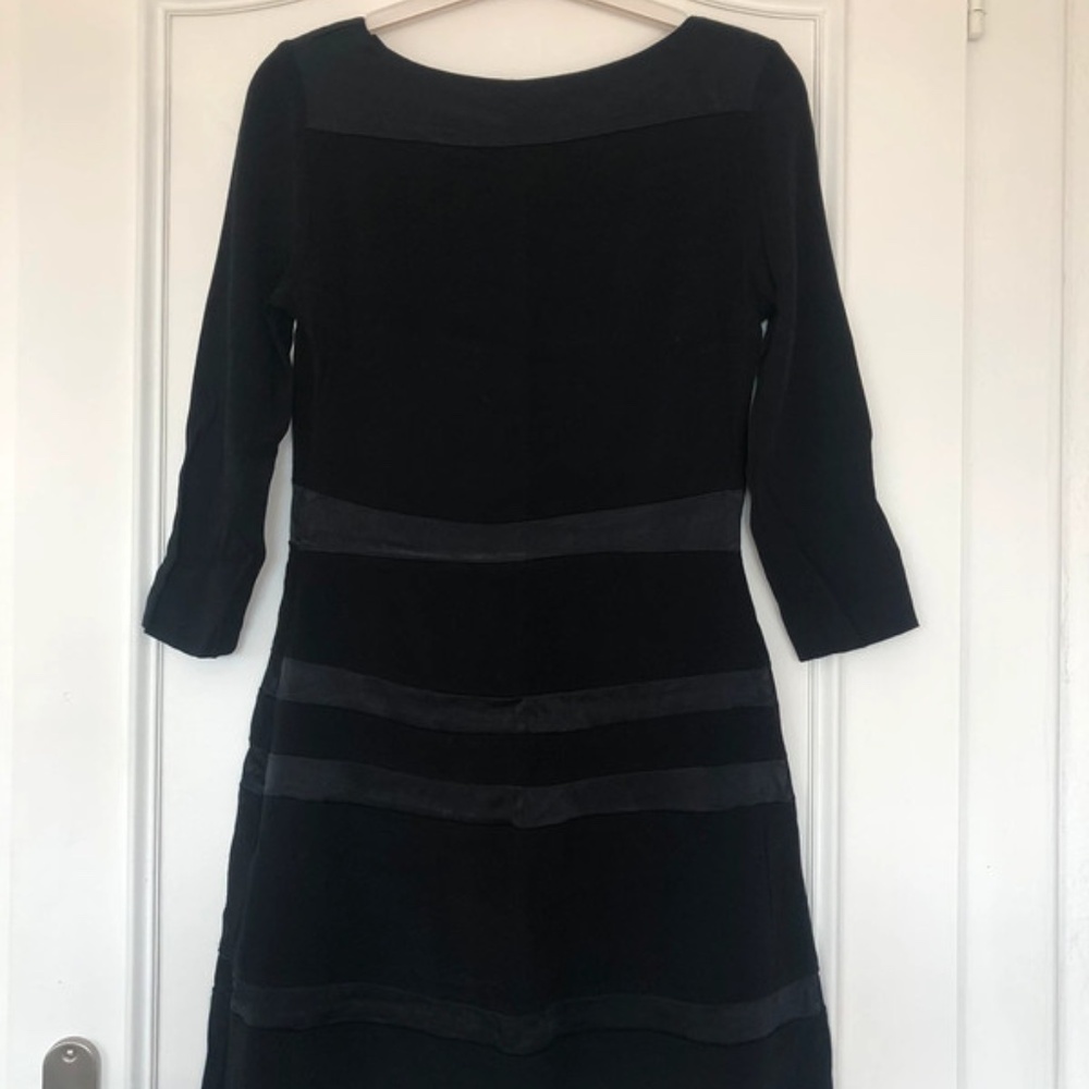 Black dress Sandro size 2 = M